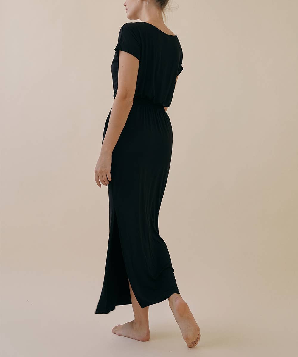 S.K. Short Sleeve Maxi Dress - Black