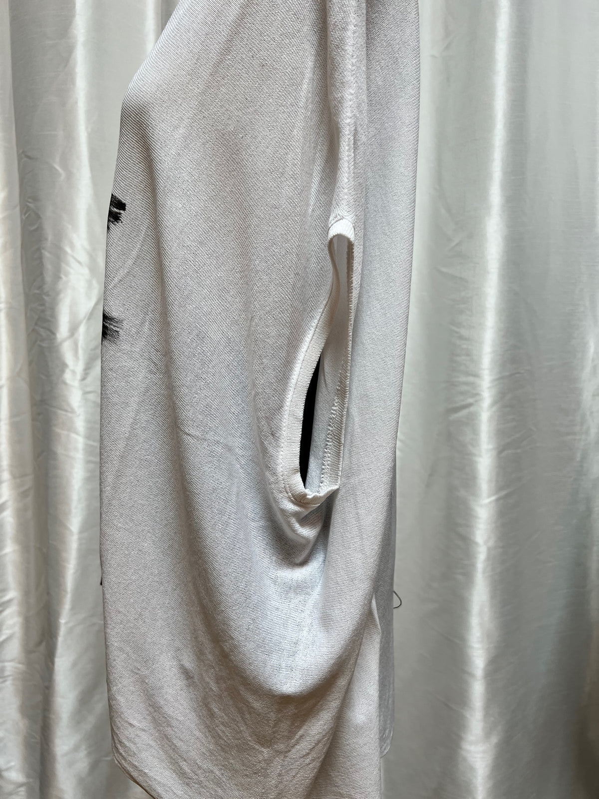 Bl1t Milano White Graphic Linen Knit