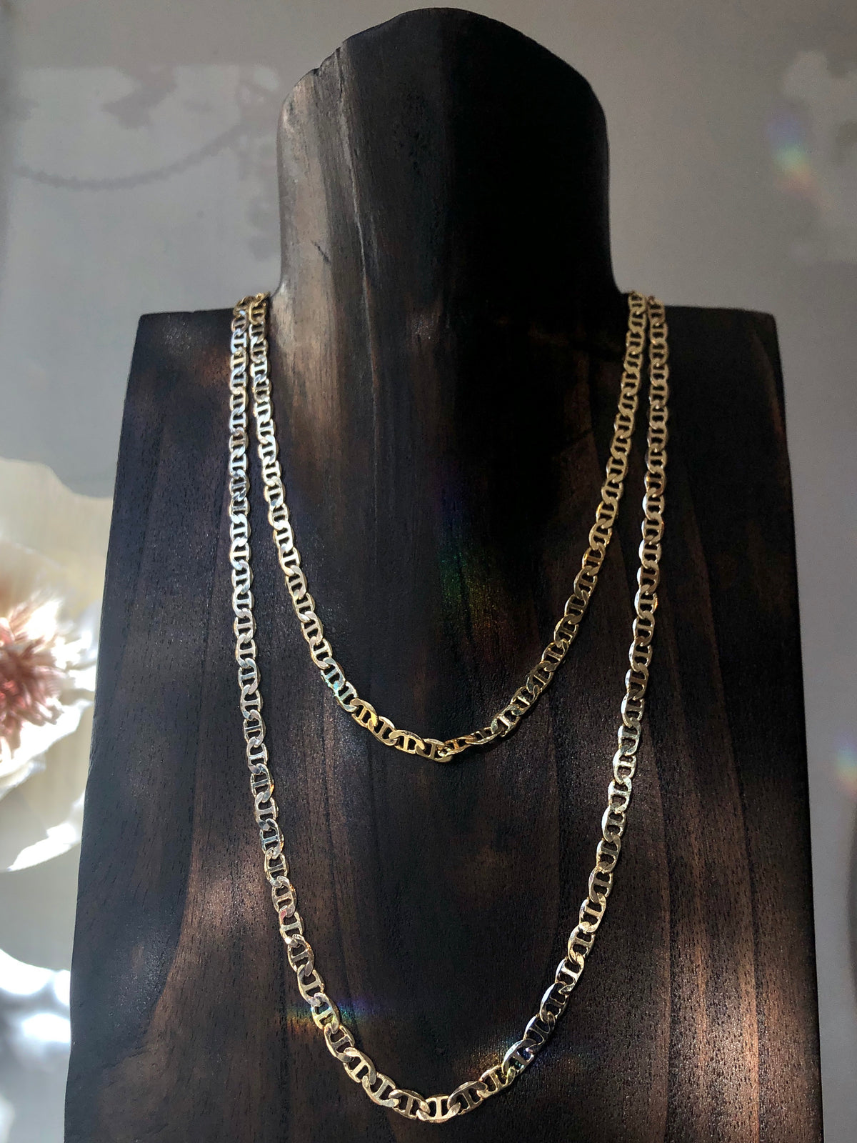 Nuance Tab Chain Necklace